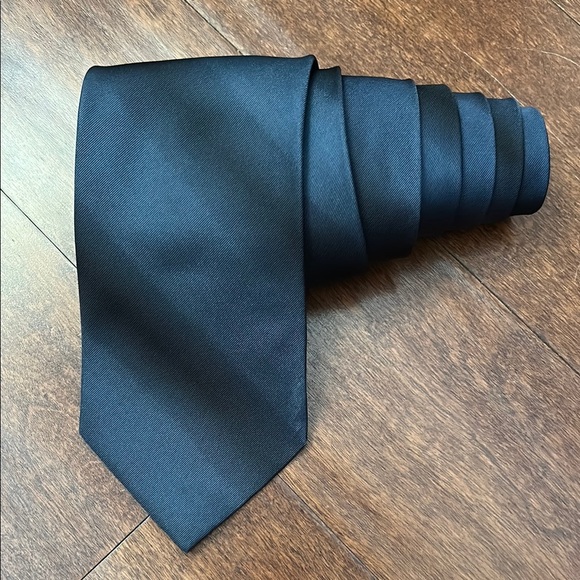 Gucci Ombré Blue Silk Tie Striped on the Diagonal, Made in Italy - Picture 3 of 10